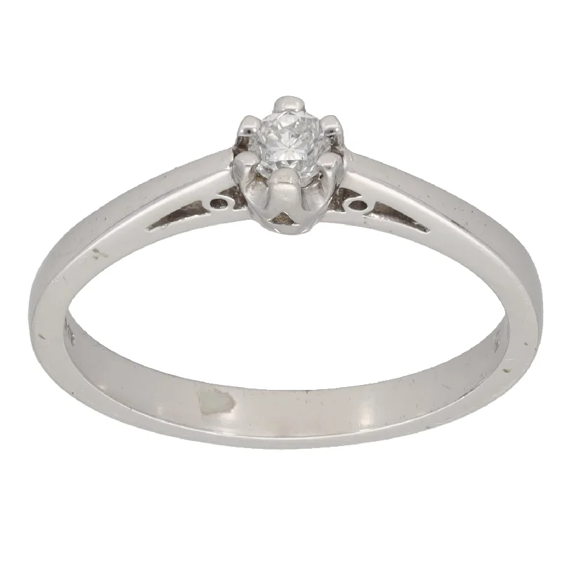 Men's Tourmaline Engagement Rings in 18K Two - Tone Gold with a Floral - Inspired Setting9ct Gold 0.15ct Diamond Solitaire Ring Size P Men's Tourmaline Engagement Rings in 18K Two - Tone Gold with a Floral - Inspired Setting9ct Gold 0.15ct Diamond Solitaire Ring Size P