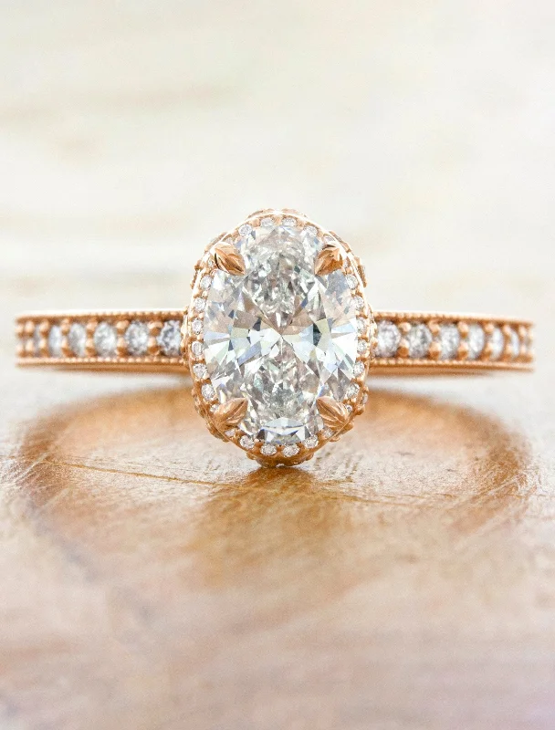 Men's Aquamarine Engagement Rings in 9K Gold with a Bezel - Set StoneAidy - Oval