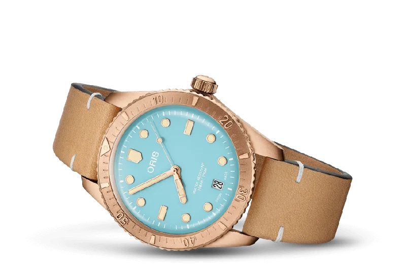 Men's Aquamarine Engagement Rings in 9K Gold with a Bezel - Set StoneDivers Sixty-Five 'Cotton Candy'
01 733 7771 3155-07 5 19 04Br Men's Aquamarine Engagement Rings in 9K Gold with a Bezel - Set StoneDivers Sixty-Five 'Cotton Candy'
01 733 7771 3155-07 5 19 04Br