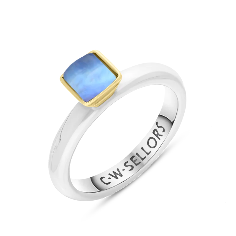 9ct Yellow Gold Sterling Silver Moonstone Stepping Stones 5mm Square Bezel Set Ring 9ct Yellow Gold Sterling Silver Moonstone Stepping Stones 5mm Square Bezel Set Ring