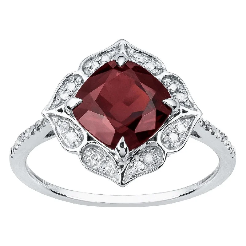 Alexandrite Gemstone Rings in Platinum with a Hidden Halo for a Rare and Luxurious PieceViducci 10k White Gold Vintage Style Cushion Garnet and Diamond Ring Alexandrite Gemstone Rings in Platinum with a Hidden Halo for a Rare and Luxurious PieceViducci 10k White Gold Vintage Style Cushion Garnet and Diamond Ring