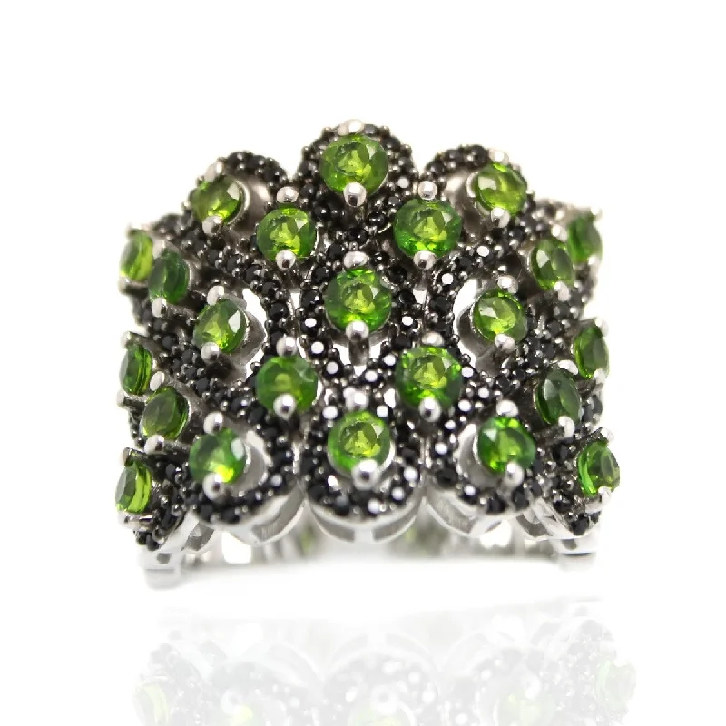 Sapphire Gemstone Rings in 18K White Gold with Diamond Accents for an Elegant Engagement925 Sterling Silver Black Spinel and Chrome Diopside Gemstone Ring Sapphire Gemstone Rings in 18K White Gold with Diamond Accents for an Elegant Engagement925 Sterling Silver Black Spinel and Chrome Diopside Gemstone Ring
