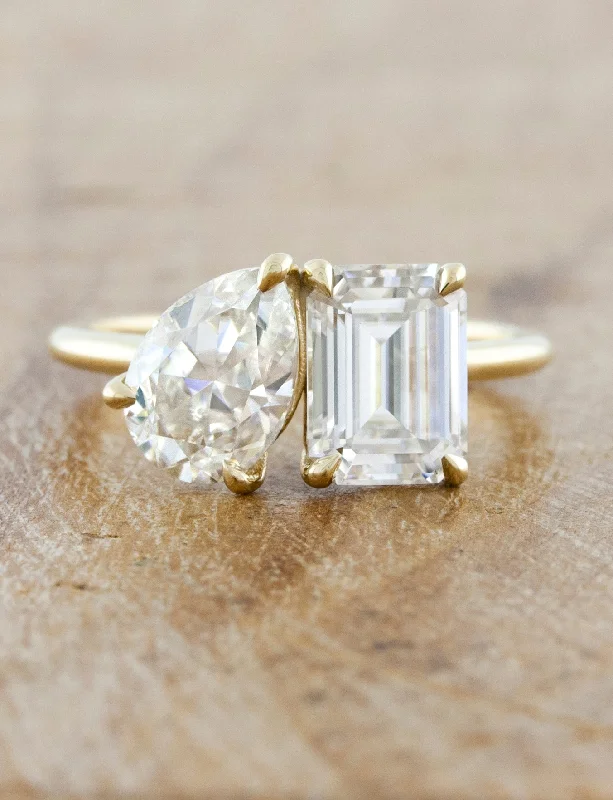Men's Diamond Engagement Rings with Platinum Band and Halo Setting for a Luxury ProposalAdel Men's Diamond Engagement Rings with Platinum Band and Halo Setting for a Luxury ProposalAdel