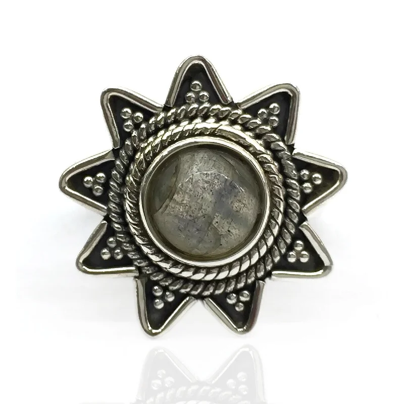 Alexandrite Gemstone Rings in Platinum with a Hidden Halo for a Rare and Luxurious Piece925 Sterling Silver Rainbow Moonstone Classic Ring Alexandrite Gemstone Rings in Platinum with a Hidden Halo for a Rare and Luxurious Piece925 Sterling Silver Rainbow Moonstone Classic Ring