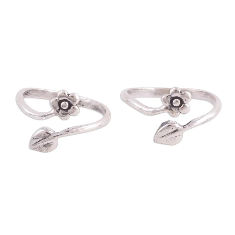Lapis Lazuli Gemstone Rings in Sterling Silver with a Star - Shaped Setting for a Celestial - Inspired PieceNOVICA Handmade Sterling Silver 'Flower and Leaf' Toe Rings (India) Lapis Lazuli Gemstone Rings in Sterling Silver with a Star - Shaped Setting for a Celestial - Inspired PieceNOVICA Handmade Sterling Silver 'Flower and Leaf' Toe Rings (India)