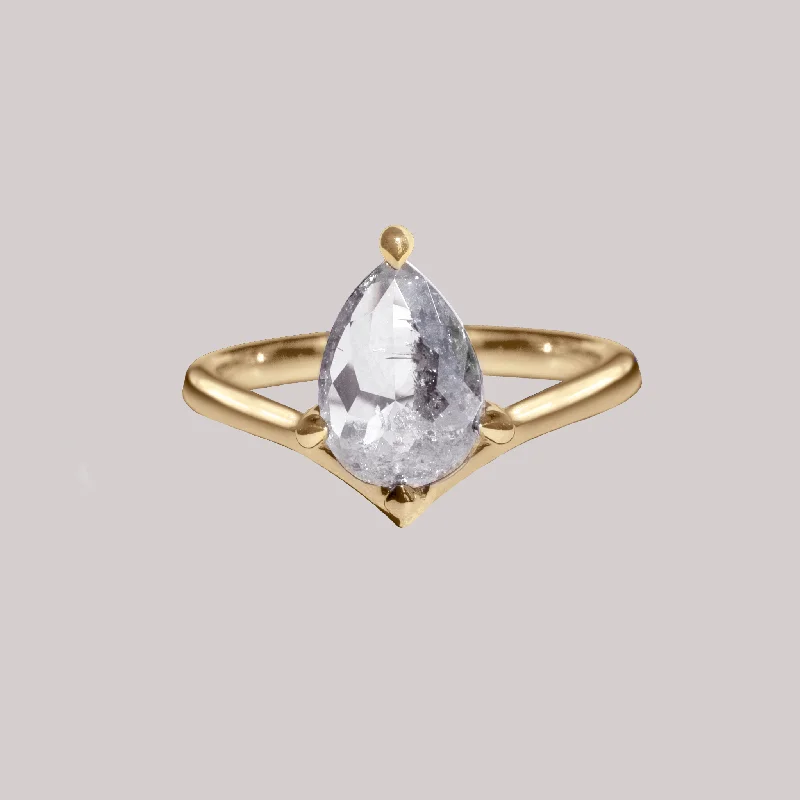 Men's Peridot Engagement Rings in 14K Gold - Filled Metal with a Micro - Pave SettingPrism of Light Salt and Pepper Diamond Ring Men's Peridot Engagement Rings in 14K Gold - Filled Metal with a Micro - Pave SettingPrism of Light Salt and Pepper Diamond Ring