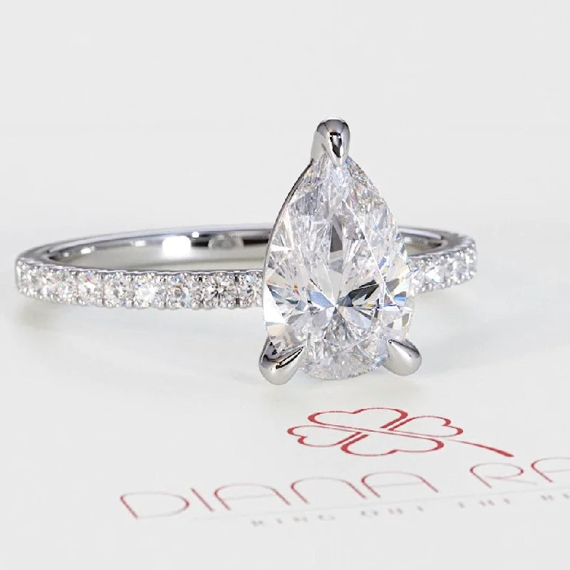Men's Aquamarine Engagement Rings in 9K Gold with a Bezel - Set StoneLimelight 3 prongs Natural Pear cut Diamond Engagement Ring