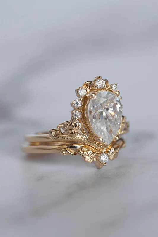 Men's Peridot Engagement Rings in 14K Gold - Filled Metal with a Micro - Pave Setting2.35 carat lab grown diamond bridal ring set, big pear cut ring with diamond crown / Ariadne