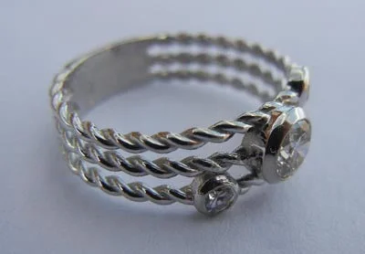 Men's Turquoise Engagement Rings in 925 Silver with a Southwestern - Inspired Band14kt White Twisted Band w/ 3 Diamonds