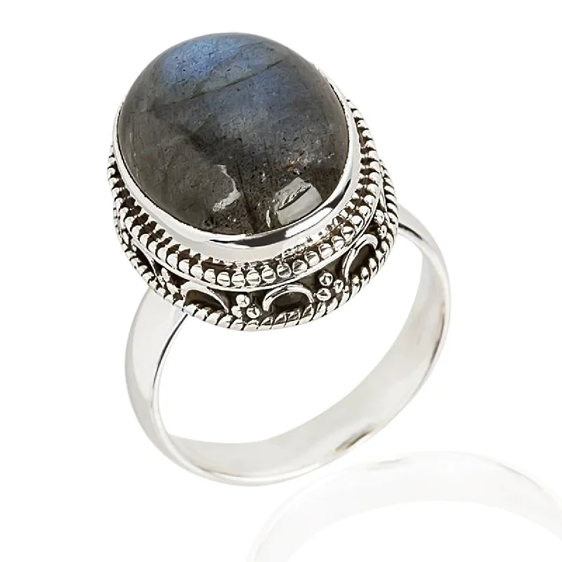Peridot Gemstone Rings in 14K Gold - Filled Metal with a Pave - Set Band for a Sparkling Look925 Sterling Silver Labradorite Solitaire Ring Peridot Gemstone Rings in 14K Gold - Filled Metal with a Pave - Set Band for a Sparkling Look925 Sterling Silver Labradorite Solitaire Ring