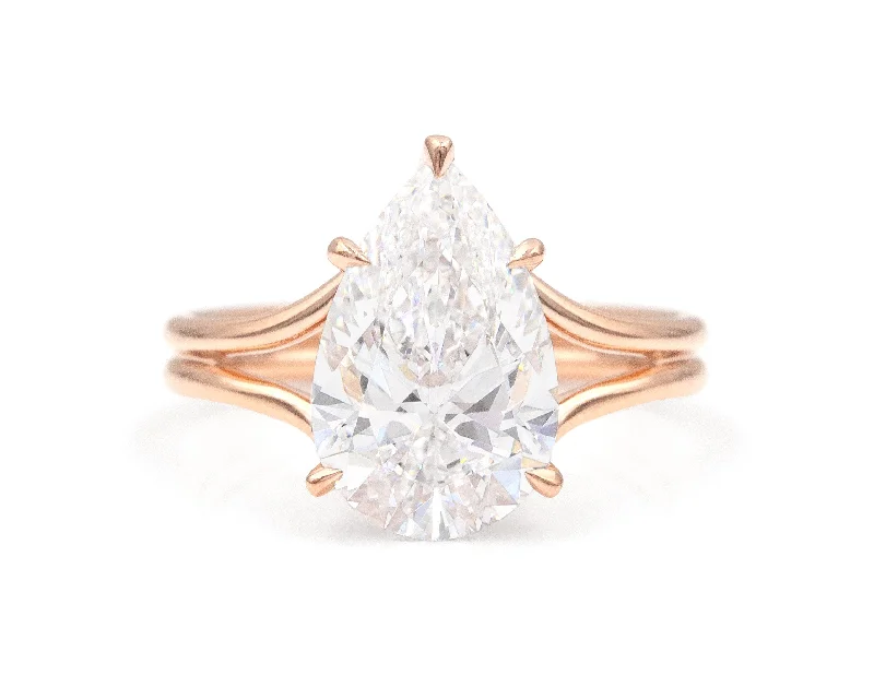 Men's Citrine Engagement Rings in Stainless Steel with a Stackable Band DesignBrilliant Cut Diamond Gemma Ring Men's Citrine Engagement Rings in Stainless Steel with a Stackable Band DesignBrilliant Cut Diamond Gemma Ring