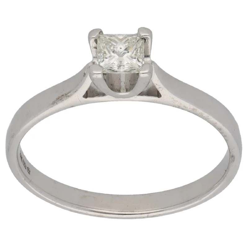 Men's Topaz Engagement Rings in 10K Gold with a Channel - Set Diamond Band18ct White Gold 0.40ct Diamond Solitaire Ring Size O Men's Topaz Engagement Rings in 10K Gold with a Channel - Set Diamond Band18ct White Gold 0.40ct Diamond Solitaire Ring Size O