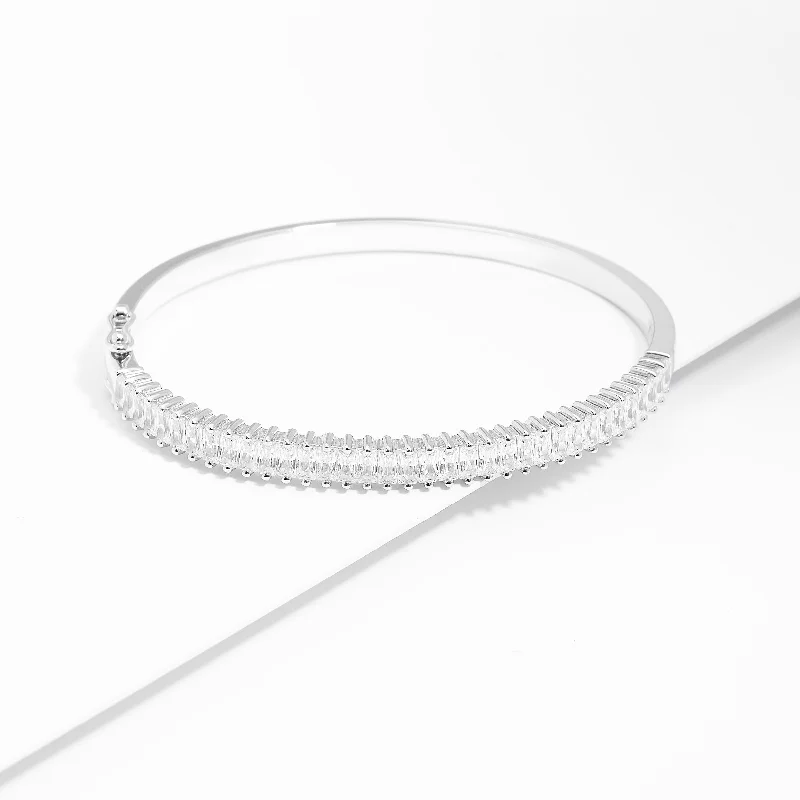 Sterling Silver Claw Set Baguette Zirconia Hinged Bangle 56mm