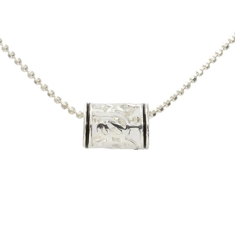 Diamond-studded pendants for anniversariesSterling Silver Honu (Hawaiian Turtle) Black Border Barrel Pendant (Chain Sold Separately) Diamond-studded pendants for anniversariesSterling Silver Honu (Hawaiian Turtle) Black Border Barrel Pendant (Chain Sold Separately)